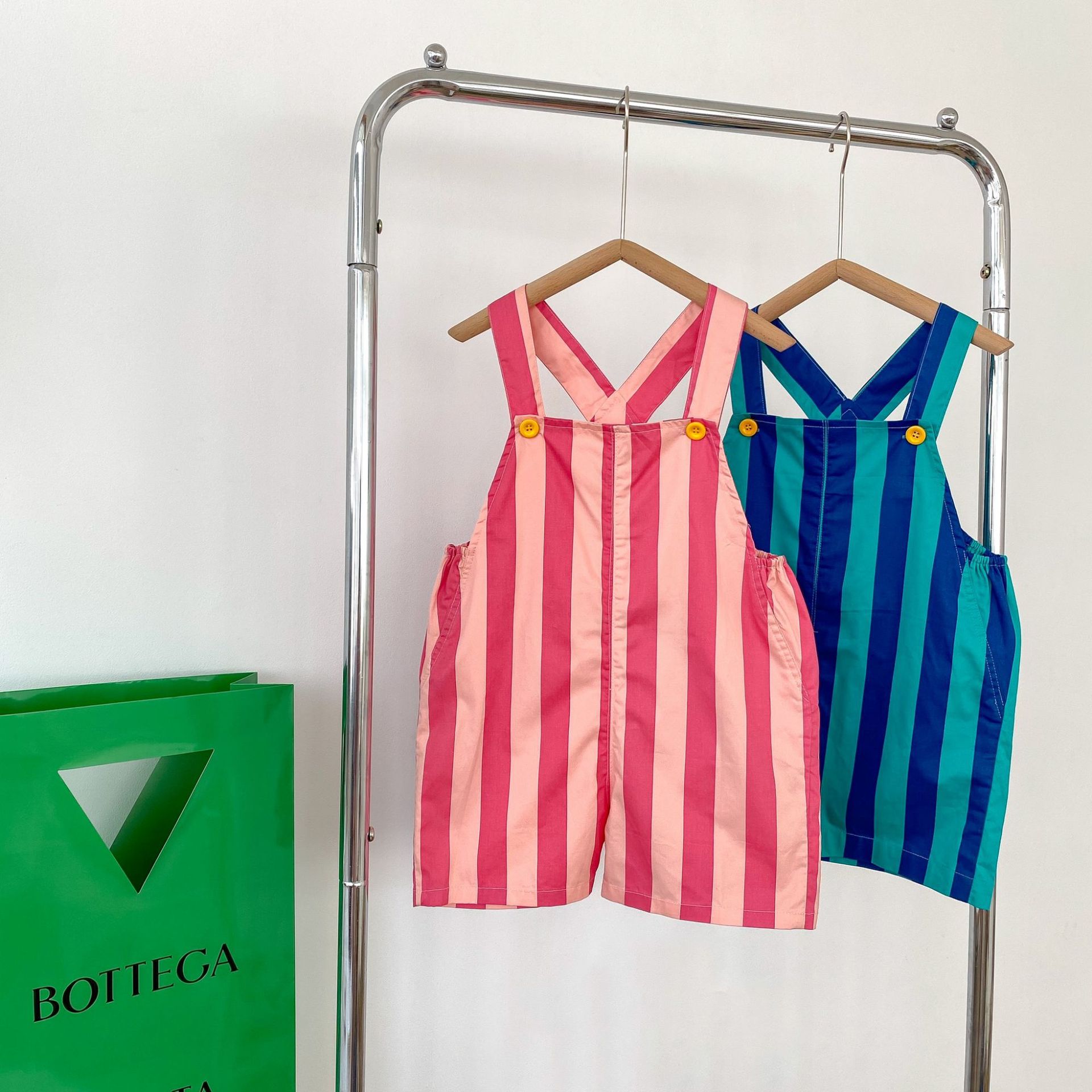 女の赤ちゃん男の子ジャンプスーツ幼児キッズポケット漫画ショー - Summer Clothing Baby Boy のレビューと価格