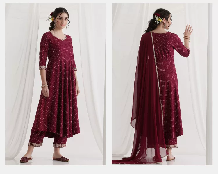 女性用マルーンエスニッククルタセット ポルカドットプリント  - Summer Clothing India のレビューと価格